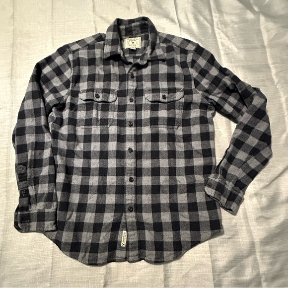 Men’s American Eagle Outfitters Black and Gray Plaid Flannel LS Medium 107 - Picture 1 of 10